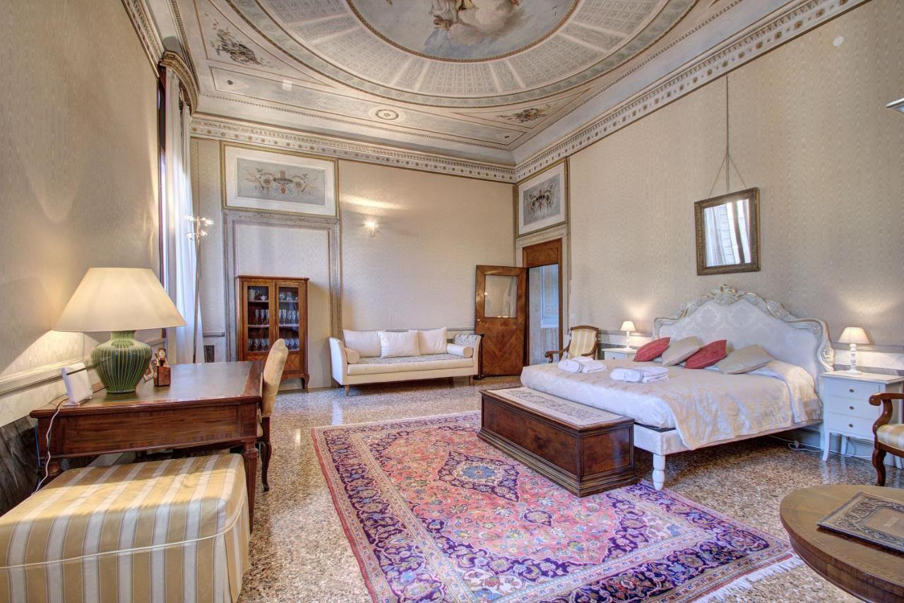 Doge Stair, Gorgeous - Bbc Venice Grand 2024 Tour Recorded Here! מראה חיצוני תמונה